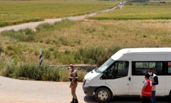 Taziyeye gittiği mahalleyi karantinaya aldılar!.