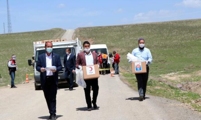 Van’da ki Vefa Destek ekipleri! “Şehit arkadaşlarımızın görevini devralmaya geldik, asla vazgeçmeyeceğiz!.”