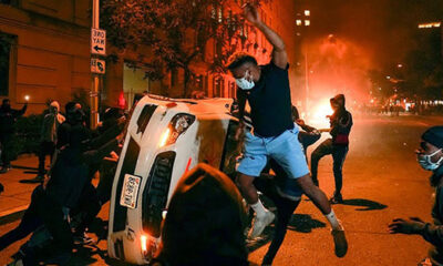 ABD’de yaşayan Türkler, Türkiye’den tahliye uçağı talep etti!.