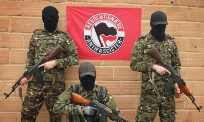 Bakan Çavuşoğlu’ndan Trump’a tepki! “Antifa’yı terör örgütü ilan ediyorsan PKK/YPG’yi de et!.”