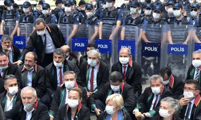 Baro başkanlarına yürüyüş izni çıktı!.