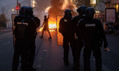 Fransa’da polis şiddetinin protesto edildiği gösteride 18 gözaltı…