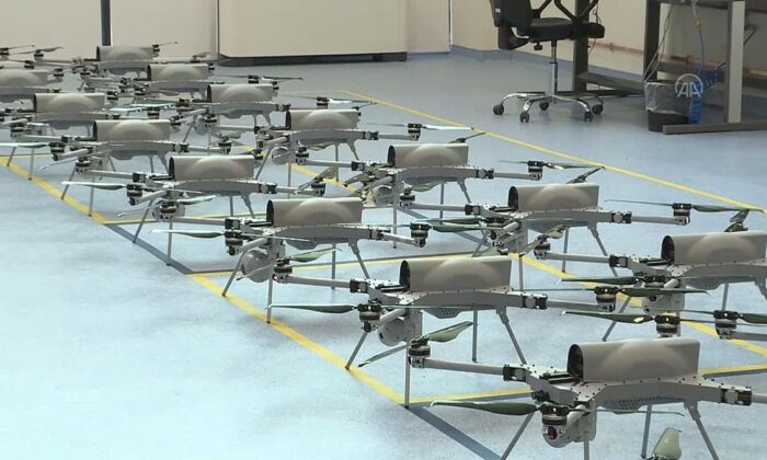 Kamikaze drone’ların üretimi ilk kez görüntülendi!.