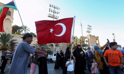 Libya’da, Sisi’ye karşı Libya ve Türk bayraklı gösteri..