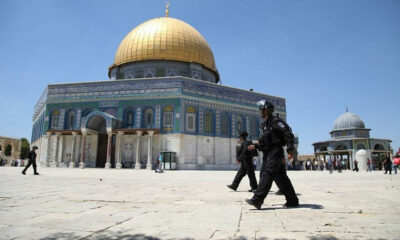 Terörist İsrail polisi, Mescid-i Aksa görevlisini gözaltına aldı!.