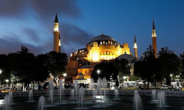 “Ayasofya kararı tarihi bir dönüm noktasıdır”