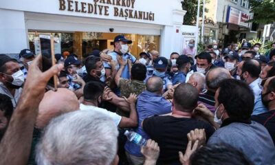 Bakırköy pazar esnafından Ekrem İmamoğlu’na protesto..