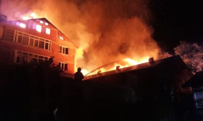 8 yıl sonra yine evini yangında kaybetti!.