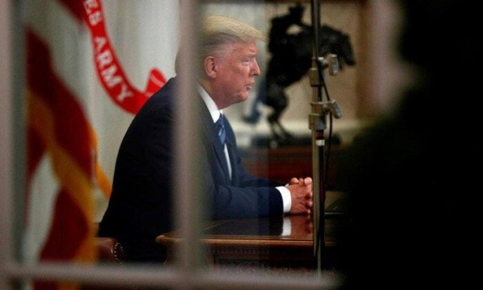 Trump çok yakın zamanda Covid-19 aşısının duyurulabileceğini açıkladı!.