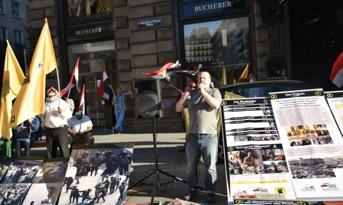 Viyana’da Firavun Sisi’yi protesto ettiler!.