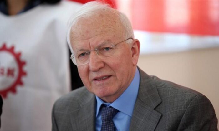 Allah’ın ayetlerine karşı çıkmayı bile muhalefet zannediyorlar!.