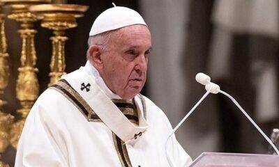 Papa’ya zor soru! “Bunun için de acı çekiyor mu?.”