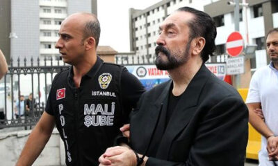 Sapık Adnan Oktar mahkeme salonundan atıldı!.