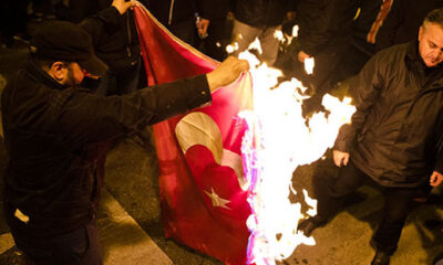 Türk Bayrağı’nın yakılmasına Yunanistan’dan ilk yorum..