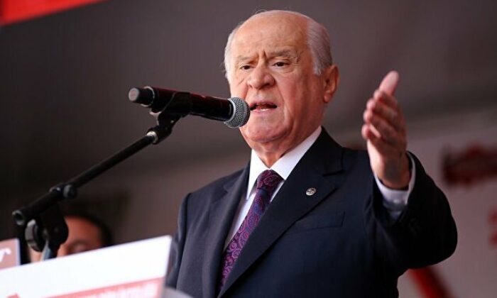 Bahçeli, Karadeniz’de bulunan doğalgazı değerlendirdi! “Doğalgaz faturaları düşecek diye bazılarının uykuları kaçıyor!.”