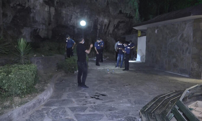 Acı ölüm! Dengesini kaybedince surlardan düştü!.