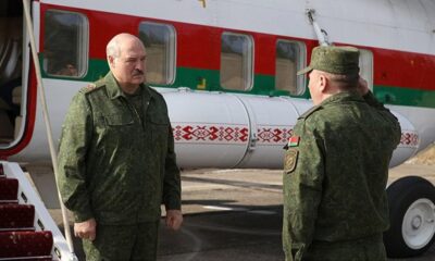 Lukaşenko’dan Avrupa’ya gözdağı! Asker yığdığı sınıra gitti!.
