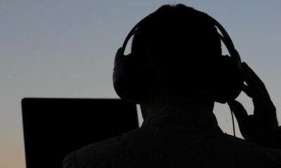 İki Rus diplomat casusluk şüphesiyle sınır dışı edildi!.