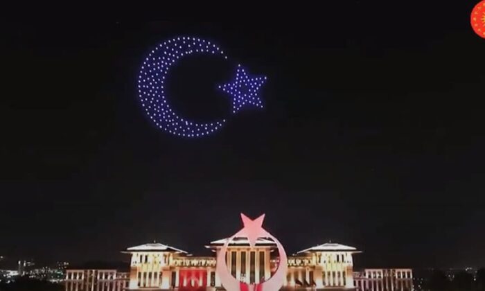 Külliye’de muhalefeti utandıran konser.. (video haber)