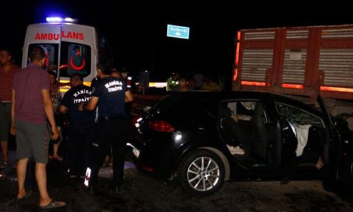 Manisa’da feci kaza! 2’si ağır 5 yaralı…