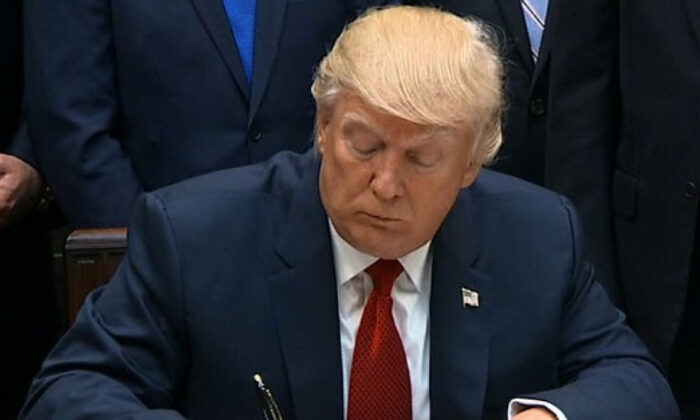 Trump BAE’nin ihanet anlaşmasının ismini açıkladı!.
