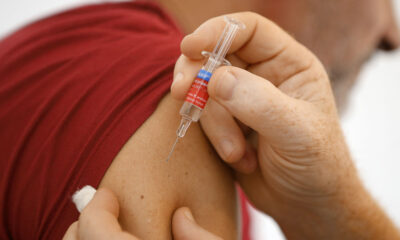 Sağlık Bakanlığı grip aşısı için öncelikli gruptakileri açıkladı!.