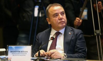 Antalya Büyükşehir Belediye Başkanı Muhittin Böcek’in tedavisi yoğun bakımda sürüyor!.