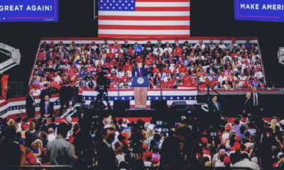 Donald Trump, seçim mitingleri için Covid-19 önlemlerini hiçe sayıyor!.