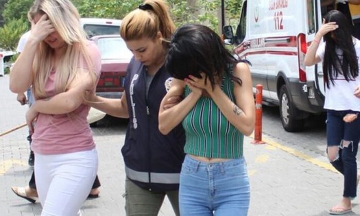 Kahramanmaraş’ta fuhuş operasyonu! 22 kişiye 53 bin 550 lira ceza..