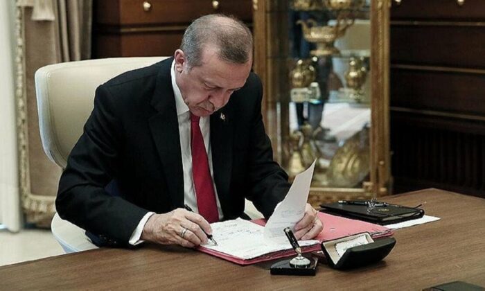 Cumhurbaşkanı Erdoğan imzaladı! Atama kararları Resmi Gazete’de…