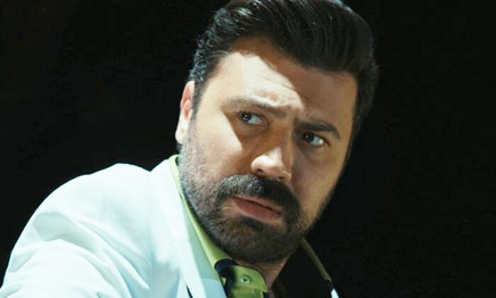 Teröriste kol kanat gerip devlete ve islama kin kustu alçak!.