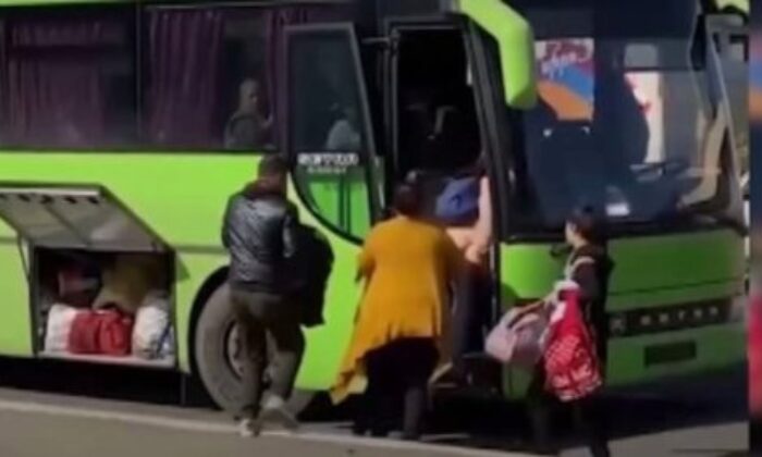 Gardaşların ayak sesi duyulunca, Ermenilerin Karabağ’dan kaçışı başladı!. (video haber)