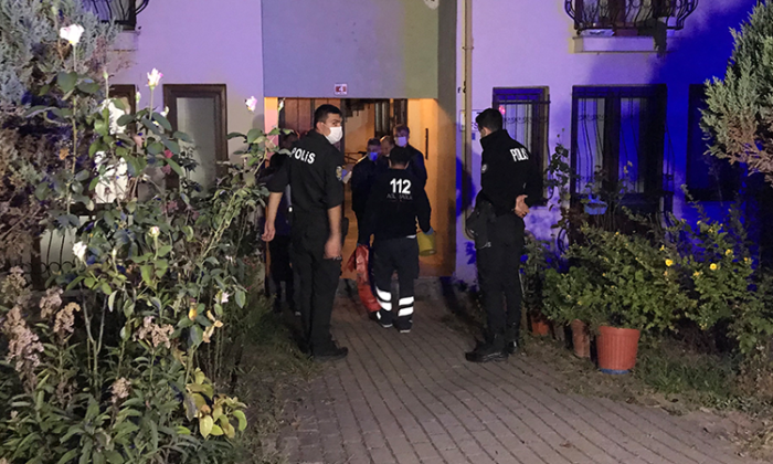 Önce kız arkadaşını sonra kendini öldürdü!.