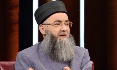 Cübbeli Ahmet Hoca, canlı yayında defalarca aynı soru sorulunca yanıtladı! “Atatürk aleyhine konuşmak caiz değil..” (video haber)