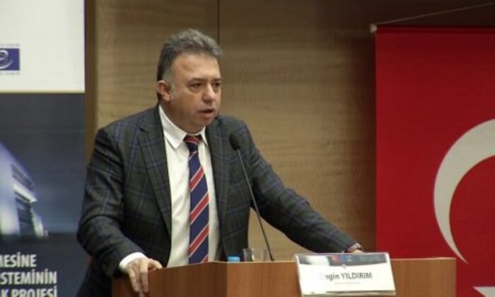 Anayasa Mahkemesi üyesi Engin Yıldırım’ın istifa etmemesi halkı öfkelendirdi!.