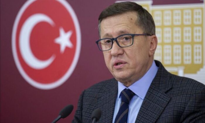 FETÖ bağlantıları birer birer ifşa olunca “Bize Operasyon Çekiyorlar” palavrasına sarıldılar!.