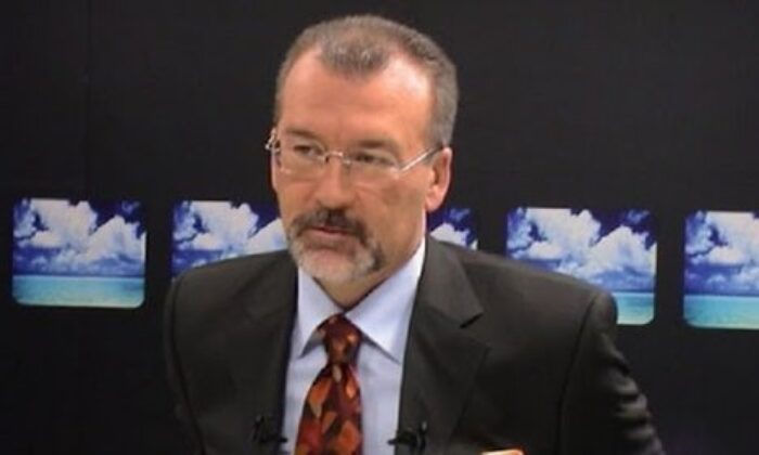 Hulki Cevizoğlu’ndan Yılmaz Özdil’e kitap tepkisi! “Atatürk’ün arkadaşı mısın?.” (video haber)