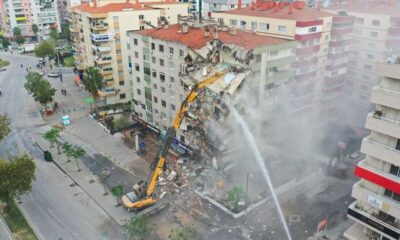 Tunç Soyer, depremzedeler için 20 milyon liranın üzerinde kira yardımı toplandığını açıkladı!.