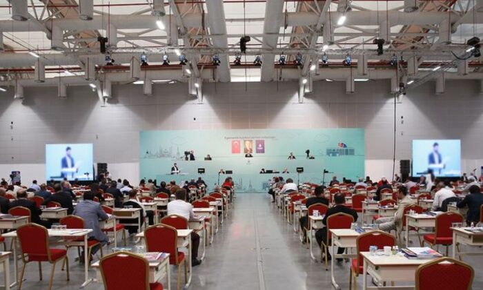 İBB Meclisi’nden İmamoğlu’na 600 milyon TL’lik iç borçlanma yetkisi…