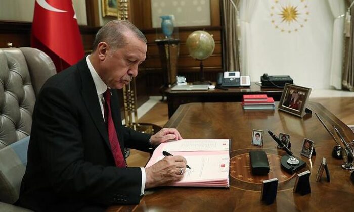 Başkan Erdoğan imzaladı, 7 Bakanlığa atama kararları resmi gazetede..