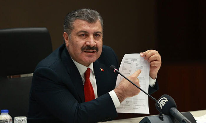 Fahrettin Koca’dan İmamoğlu’nun iddialarına belgeli yanıt..