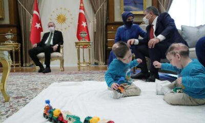 Başkan Erdoğan siyam ikizlerini kabul etti!.