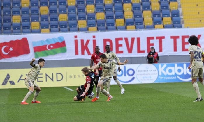 Fenerbahçe deplasmanda Gençlerbirliği’ni 5-1 mağlup etti!.