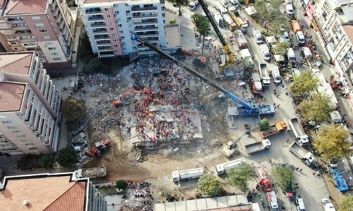 Rıza Bey Apartmanı’nın müteahhidinin yalanını Google ortaya çıkardı!.