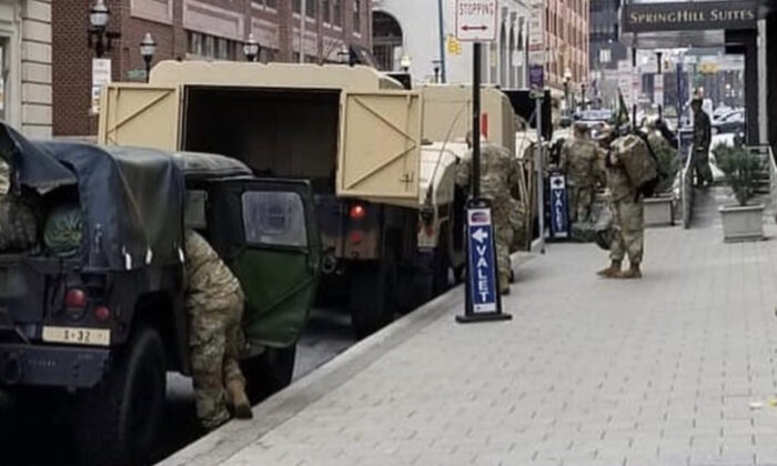 Birleşik Devletler’de kırmızı alarm! Ulusal muhafızlar sokağa indi!.