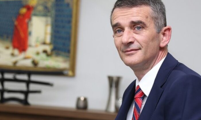 İP’li vekilin söylediklerini duyanlar kahkahaya boğuldu!. ’99 depremindeki Ecevit hükümeti şimdiki hükümetten daha başarılıymış!.