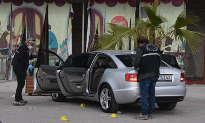 İzmir’de eski koca dehşeti! Ayrıldığı eşini ve birlikte olduğu kişiyi vurup kaçırdı!.