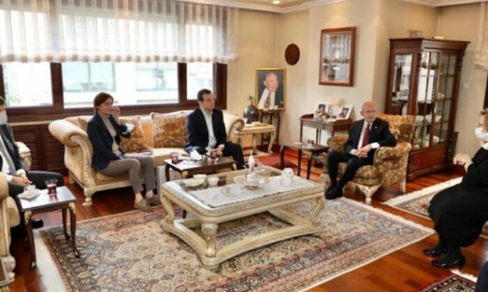 Alevi derneklerinden CHP’ye tepki! Açıklama bekliyoruz!.