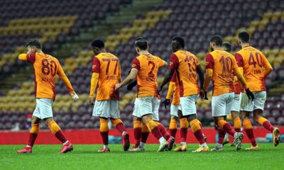 Galatasaray’da virüs şoku! 2 futbolcu enfekte oldu!.