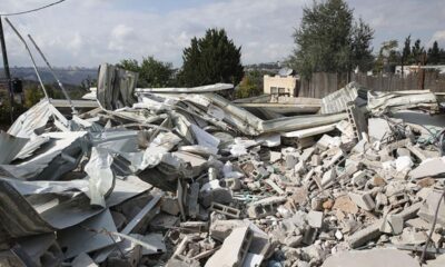 Terörist İsrail, Kudüs’te Filistinlilere ait evleri yıkıyor!.